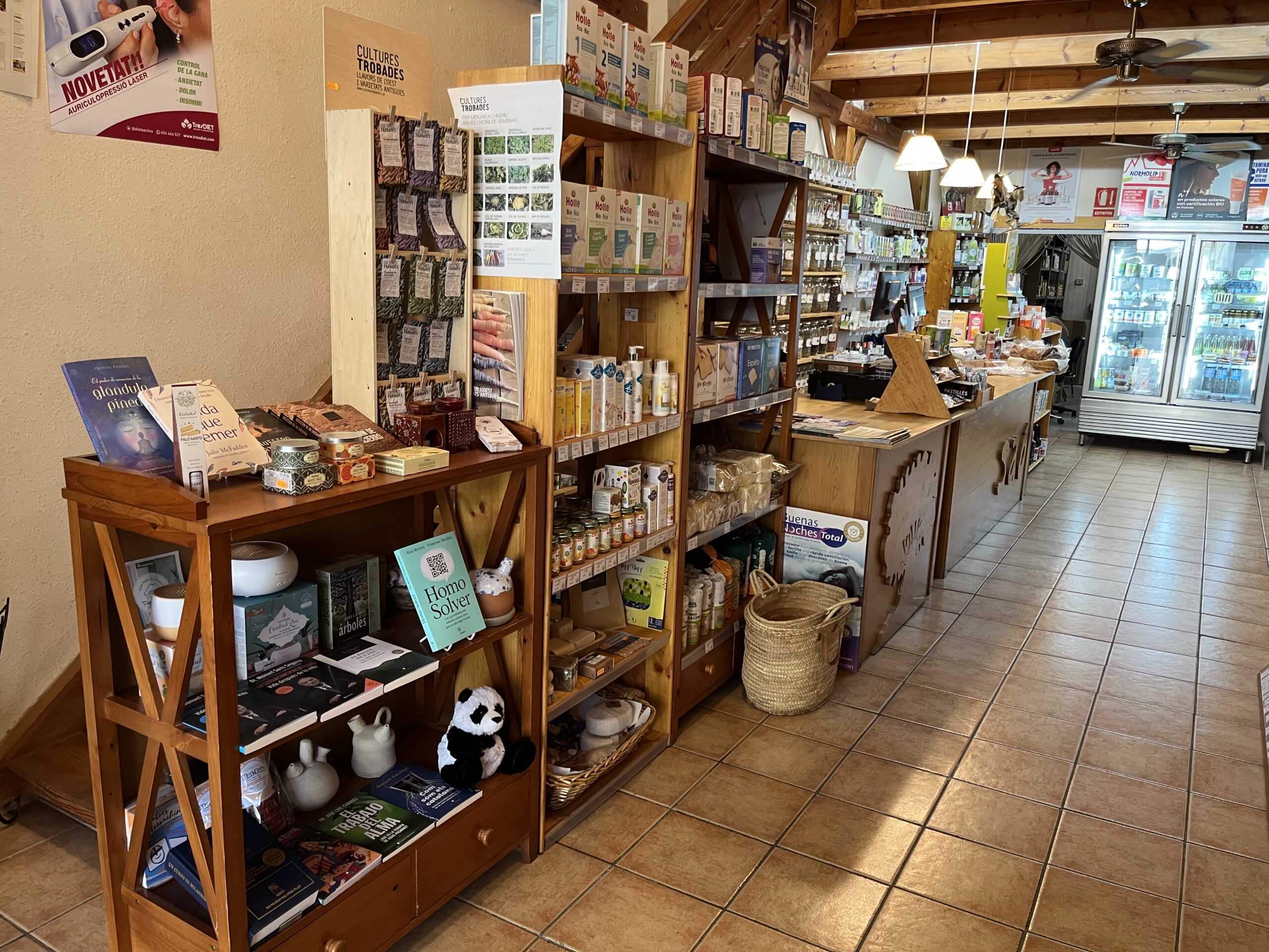 Foto interior tienda 4